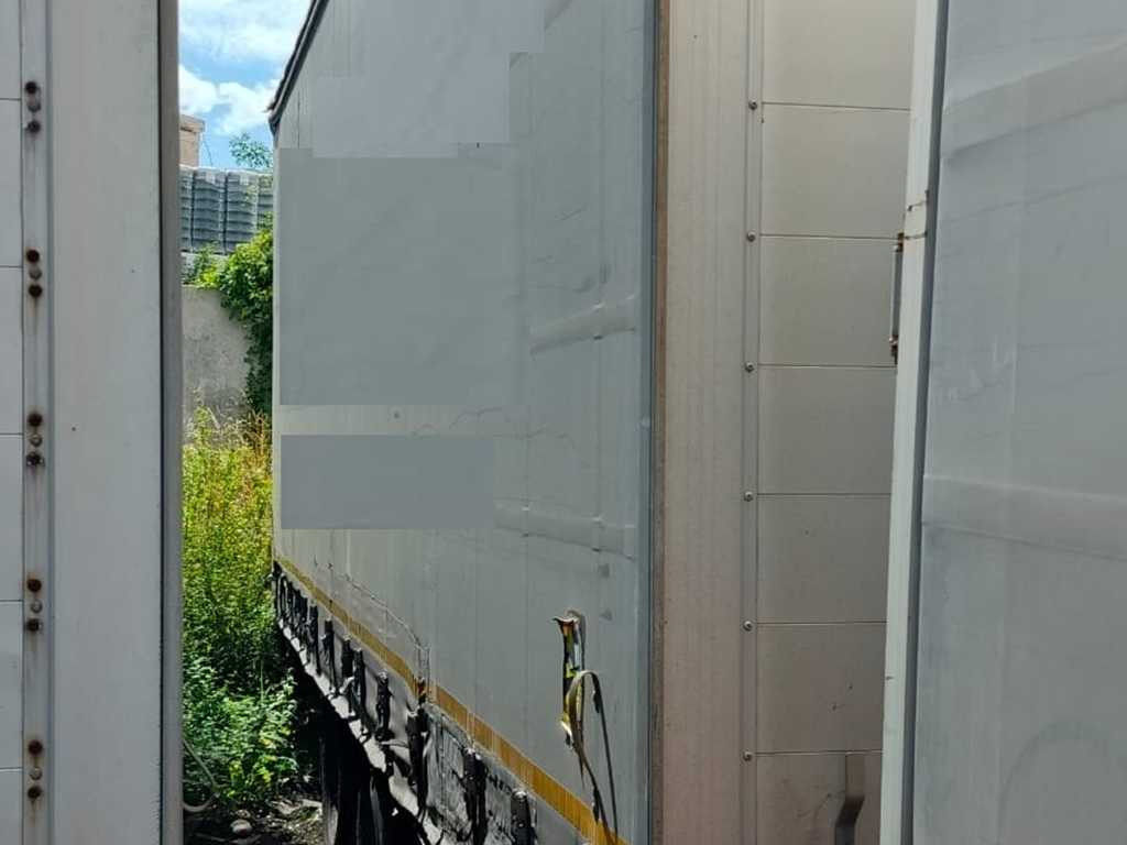 Panav TV018M - Curtainsider trailer: picture 2 Panav TV018M - Curtainsider trailer: picture 2