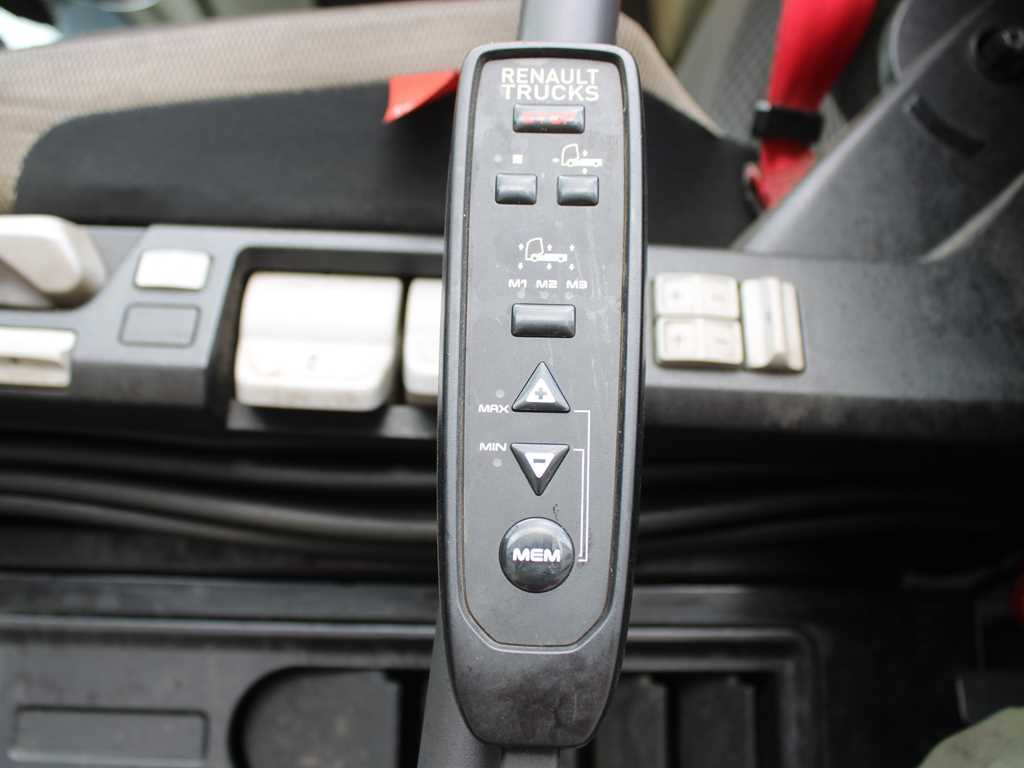Tractor unit Renault T 520, LOWDECK, INDEPENDENT AIR CONDITIONING, EURO 6: picture 6
