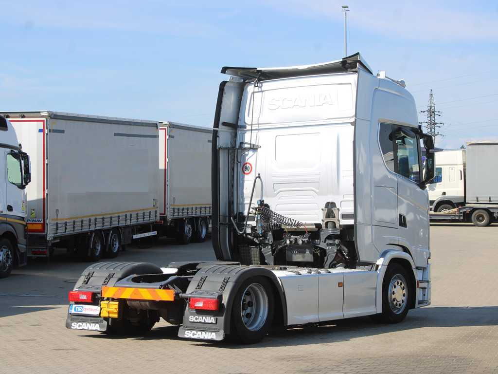 Scania S520, LOWDECK, RETARDER, NAVIGATION - Tractor unit: picture 4 Scania S520, LOWDECK, RETARDER, NAVIGATION - Tractor unit: picture 4
