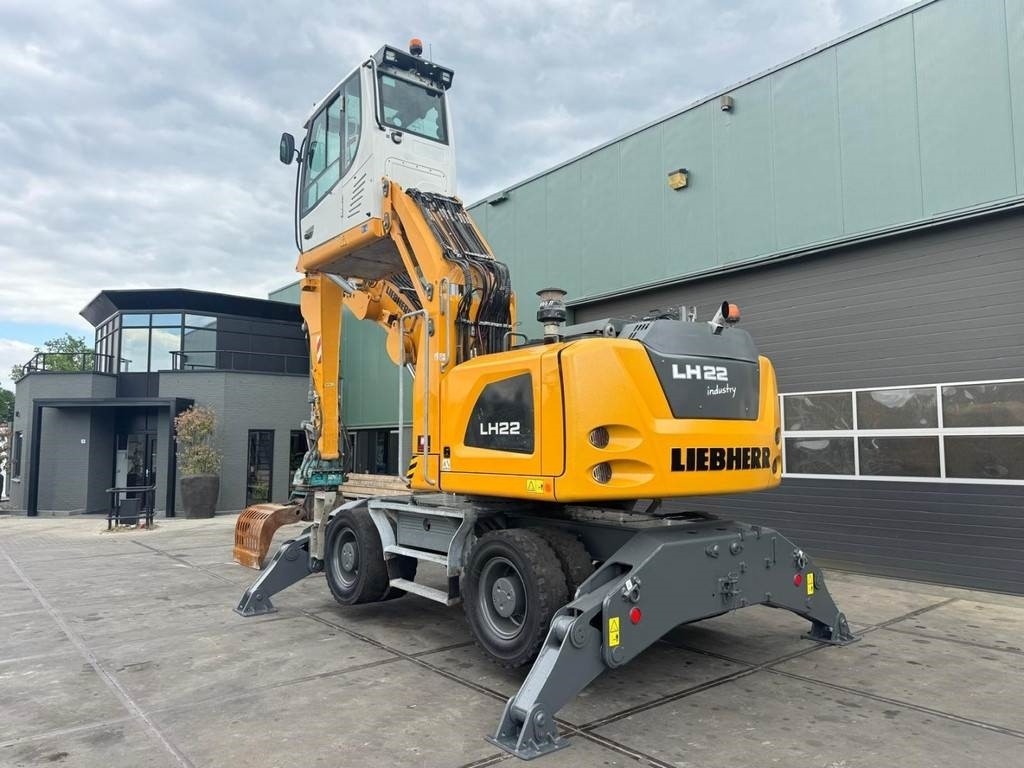Liebherr LH 22 M - Waste/ Industry handler: picture 3 Liebherr LH 22 M - Waste/ Industry handler: picture 3