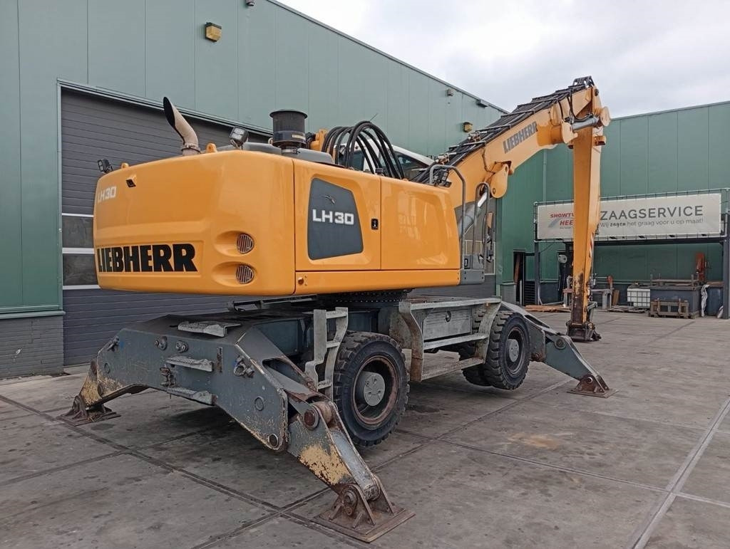 Liebherr LH 30 M - Waste/ Industry handler: picture 4 Liebherr LH 30 M - Waste/ Industry handler: picture 4