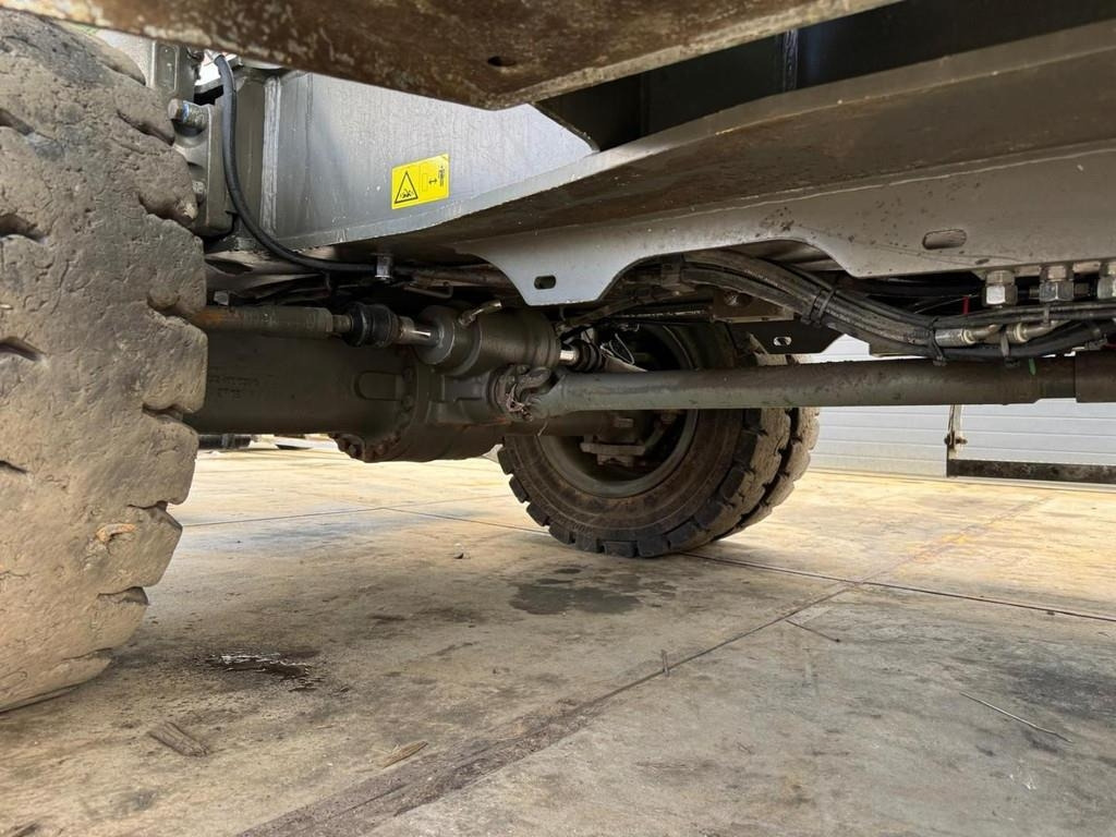 Waste/ Industry handler Sennebogen 825M E: picture 25