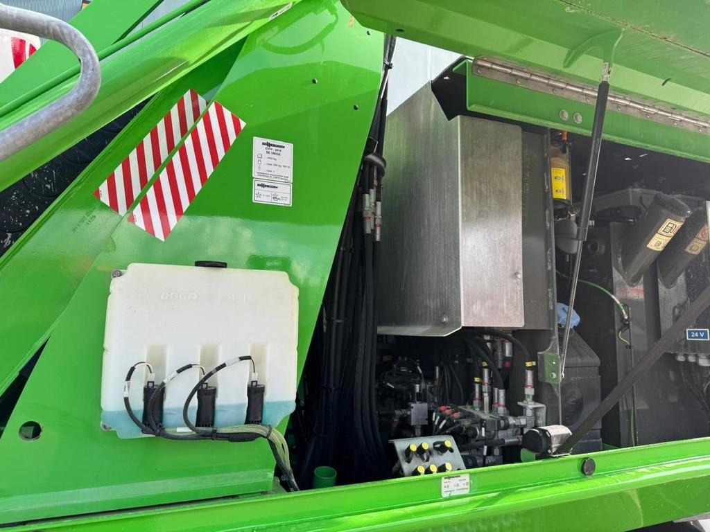 Waste/ Industry handler Sennebogen 825M E: picture 18