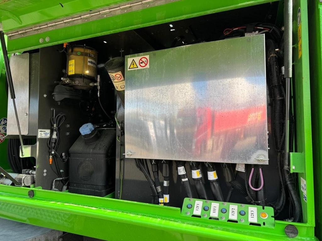 Waste/ Industry handler Sennebogen 825M E: picture 20