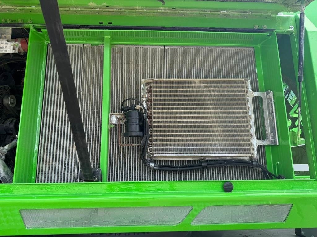 Waste/ Industry handler Sennebogen 830M E: picture 12