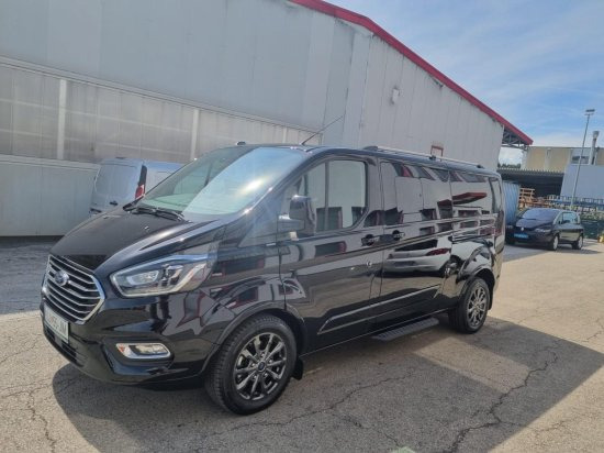 Ford Tourneo Custom Eco Blue Hybrid - Small van: picture 1 Ford Tourneo Custom Eco Blue Hybrid - Small van: picture 1