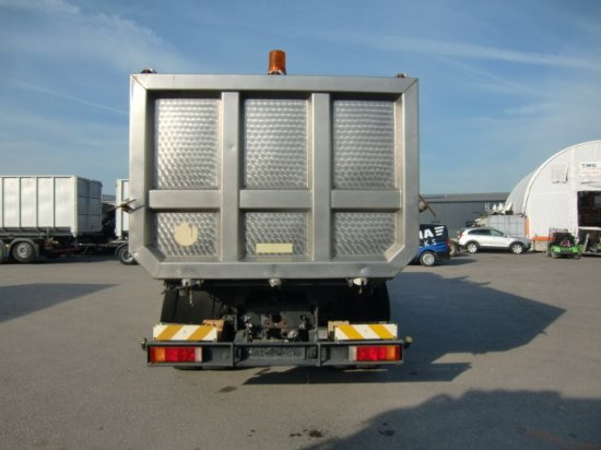 MAN 19.342 Tierkörperverwertung Sonderaufbau, Blattgefedert - Municipal/ Special vehicle, Truck: picture 5 MAN 19.342 Tierkörperverwertung Sonderaufbau, Blattgefedert - Municipal/ Special vehicle, Truck: picture 5