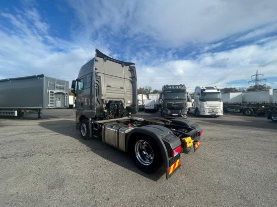 MAN TGX 18.510 4x2, XXL, Intarder, Euro 6 Schubbodenhydraulik New Model TG3 - Tractor unit: picture 4 MAN TGX 18.510 4x2, XXL, Intarder, Euro 6 Schubbodenhydraulik New Model TG3 - Tractor unit: picture 4