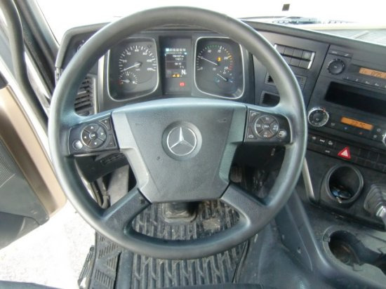 Tractor unit Mercedes-Benz Actros 1840, MP4: picture 6