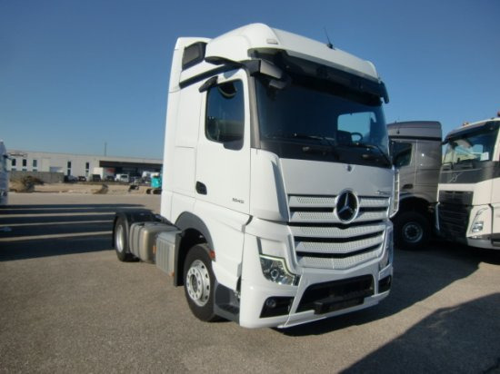 Mercedes-Benz Actros 1845 BL Giga Mirrow Cam - Tractor unit: picture 3 Mercedes-Benz Actros 1845 BL Giga Mirrow Cam - Tractor unit: picture 3