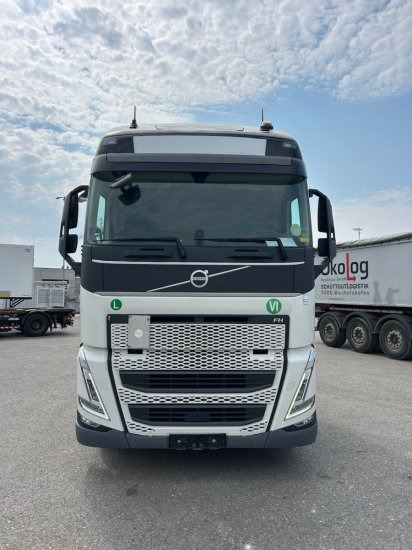 Volvo FH 500 EURO 6, I-Shift, Globetrotter, Standklima - Tractor unit: picture 2 Volvo FH 500 EURO 6, I-Shift, Globetrotter, Standklima - Tractor unit: picture 2