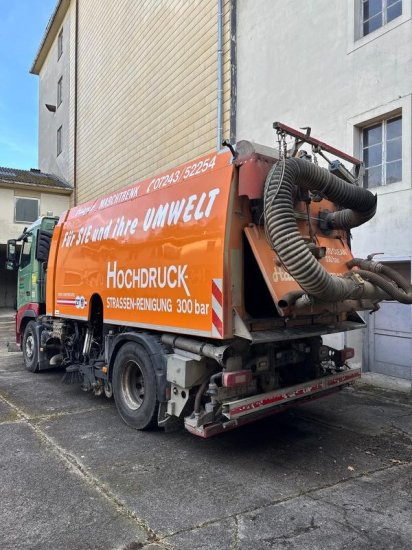 Volvo Roto Hochdruck Kehrmaschine 300 Bar, Beam A/S ,Voll Funktionstüchtig - Road sweeper: picture 4 Volvo Roto Hochdruck Kehrmaschine 300 Bar, Beam A/S ,Voll Funktionstüchtig - Road sweeper: picture 4
