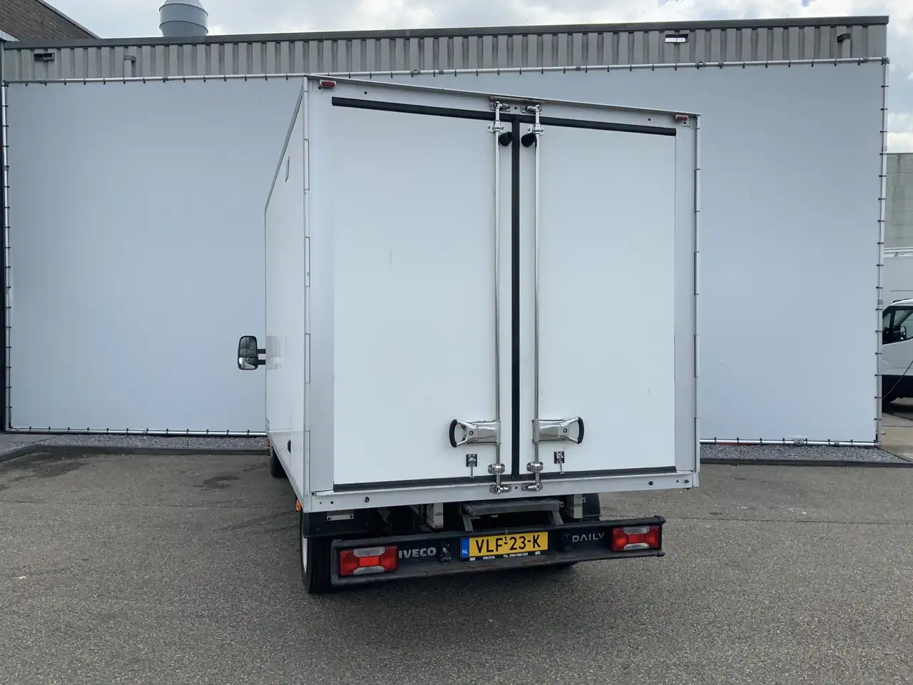 Refrigerated van Iveco Daily 35C13 2.3 375 Automaat Koelmeubelbak Deuren Dag&Na: picture 10 Refrigerated van Iveco Daily 35C13 2.3 375 Automaat Koelmeubelbak Deuren Dag&Na: picture 10