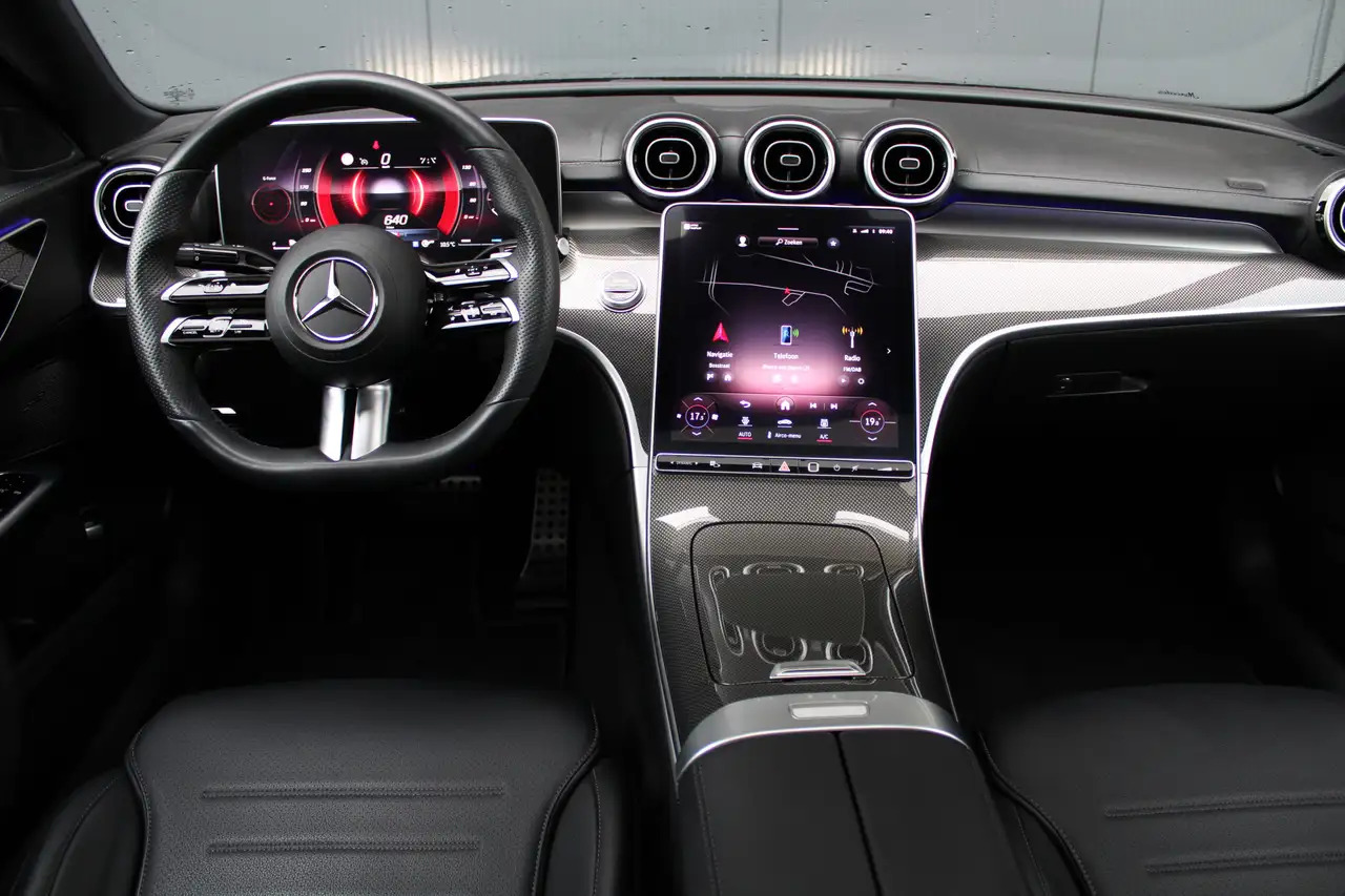 Mercedes-Benz C-klasse AMG-line (Nightpakket, Sfeerverlichting, - Sedan: picture 3 Mercedes-Benz C-klasse AMG-line (Nightpakket, Sfeerverlichting, - Sedan: picture 3