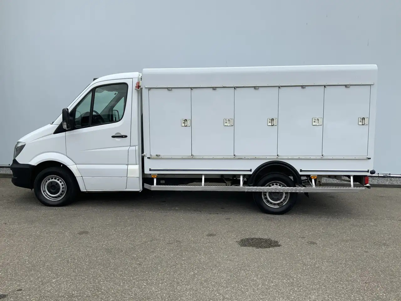 Mercedes-Benz Sprinter 310 2.2 CDI 366 ijswagen 40 gr _0 Deuren 10 Euro 5 - Refrigerated van: picture 2 Mercedes-Benz Sprinter 310 2.2 CDI 366 ijswagen 40 gr _0 Deuren 10 Euro 5 - Refrigerated van: picture 2