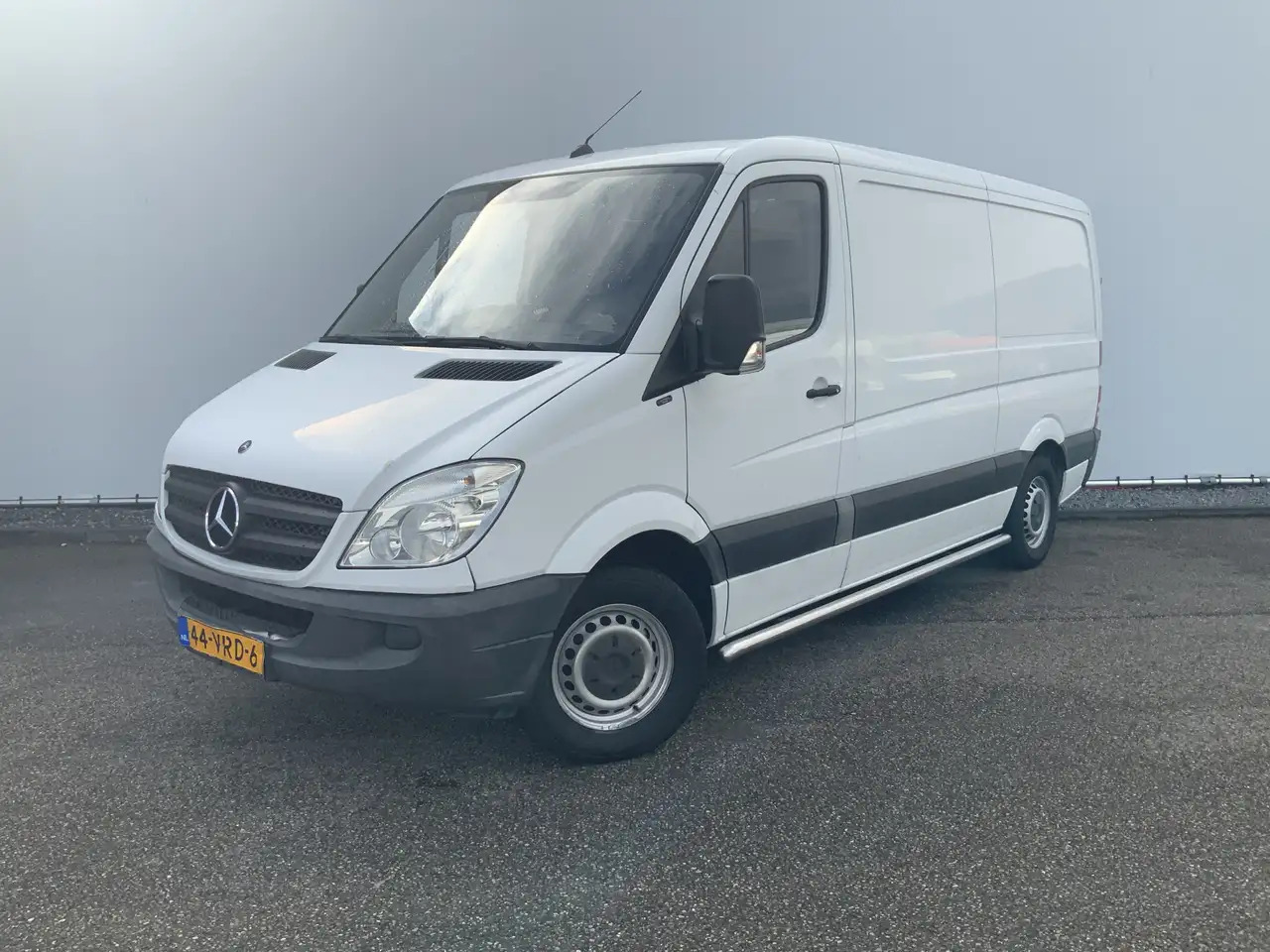 Mercedes-Benz Sprinter 211 2.2 CDI 366 L2 H1 Automaat 3 Zits Side Bar Tre - Other machinery: picture 1 Mercedes-Benz Sprinter 211 2.2 CDI 366 L2 H1 Automaat 3 Zits Side Bar Tre - Other machinery: picture 1