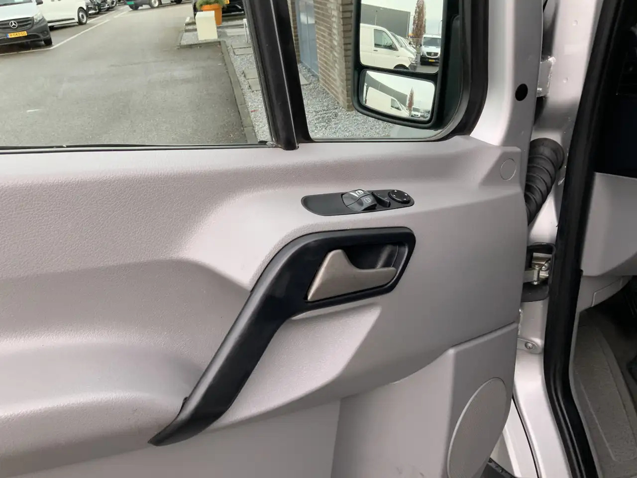Mercedes-Benz Sprinter 313 2.2 CDI 366 HDAirco Alu Velg Side Bar Trekhaak - Other machinery: picture 5 Mercedes-Benz Sprinter 313 2.2 CDI 366 HDAirco Alu Velg Side Bar Trekhaak - Other machinery: picture 5