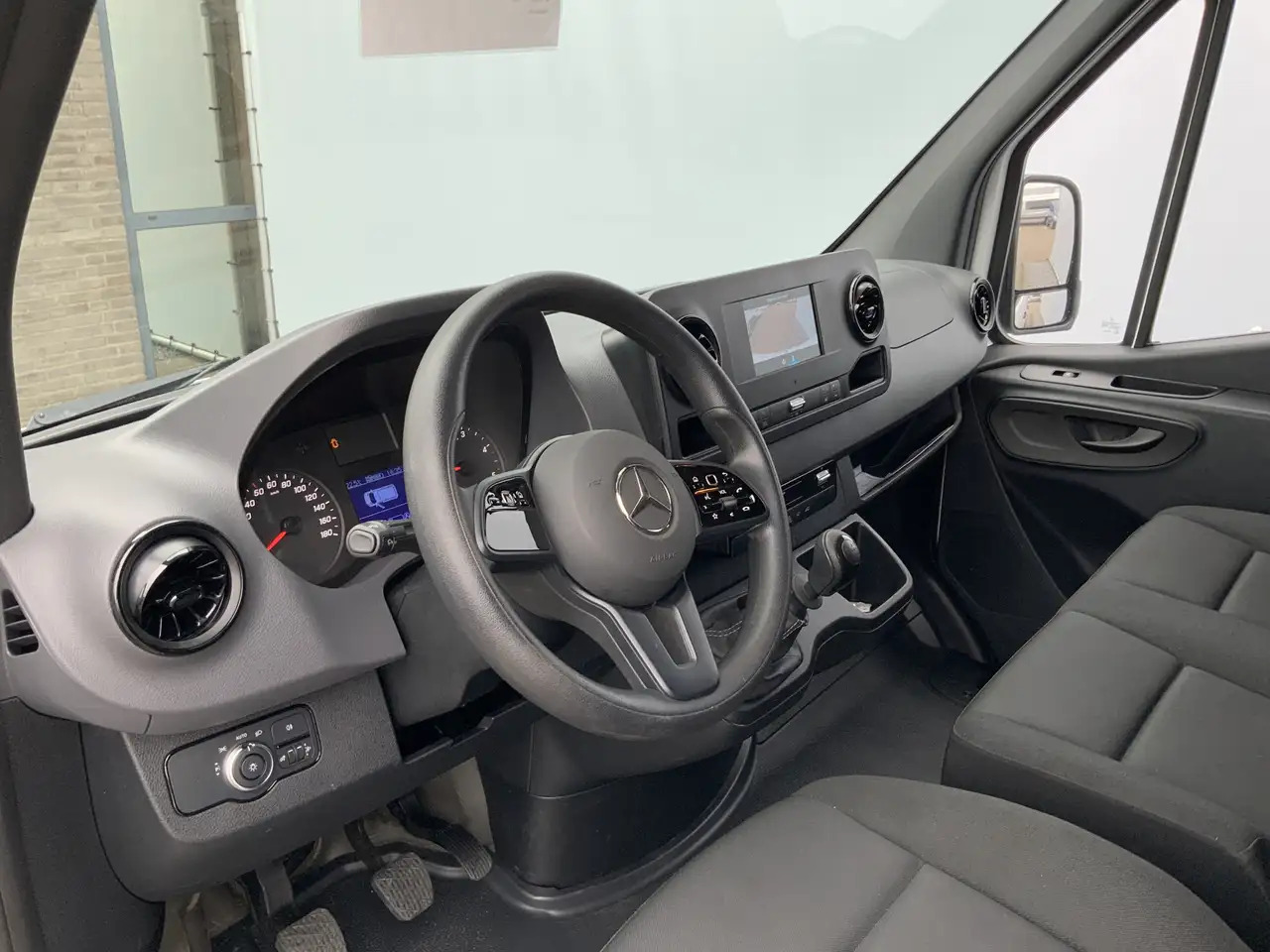 Mercedes-Benz Sprinter 314 2.2 CDI L2H2 Airco Camera Navi 3 Zits MBUX Sch - Other machinery: picture 5 Mercedes-Benz Sprinter 314 2.2 CDI L2H2 Airco Camera Navi 3 Zits MBUX Sch - Other machinery: picture 5