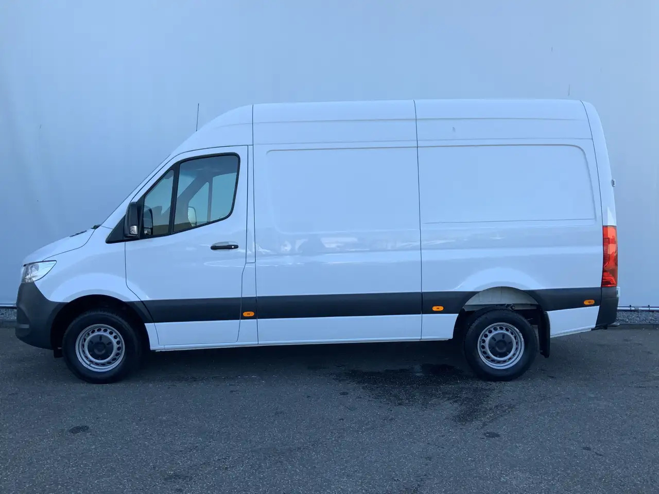 Mercedes-Benz Sprinter 319 3.0 CDI L2H2 Automaat Airco Navi Cruise Leer 3 - Other machinery: picture 3 Mercedes-Benz Sprinter 319 3.0 CDI L2H2 Automaat Airco Navi Cruise Leer 3 - Other machinery: picture 3