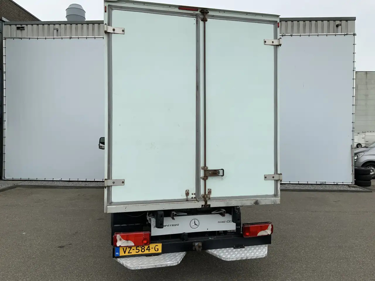 Mercedes-Benz Sprinter 516 2.2 CDI 432 Meubelbak&Deuren &Trap Airco 3 Zit - Other machinery: picture 2 Mercedes-Benz Sprinter 516 2.2 CDI 432 Meubelbak&Deuren &Trap Airco 3 Zit - Other machinery: picture 2