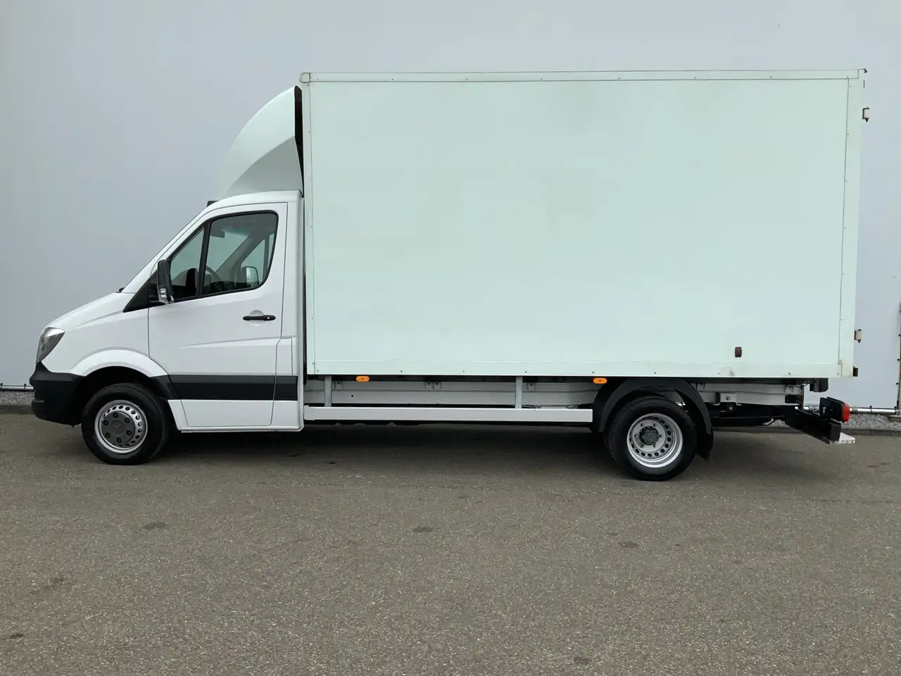 Mercedes-Benz Sprinter 516 2.2 CDI 432 Meubelbak&Deuren &Trap Airco 3 Zit - Other machinery: picture 3 Mercedes-Benz Sprinter 516 2.2 CDI 432 Meubelbak&Deuren &Trap Airco 3 Zit - Other machinery: picture 3