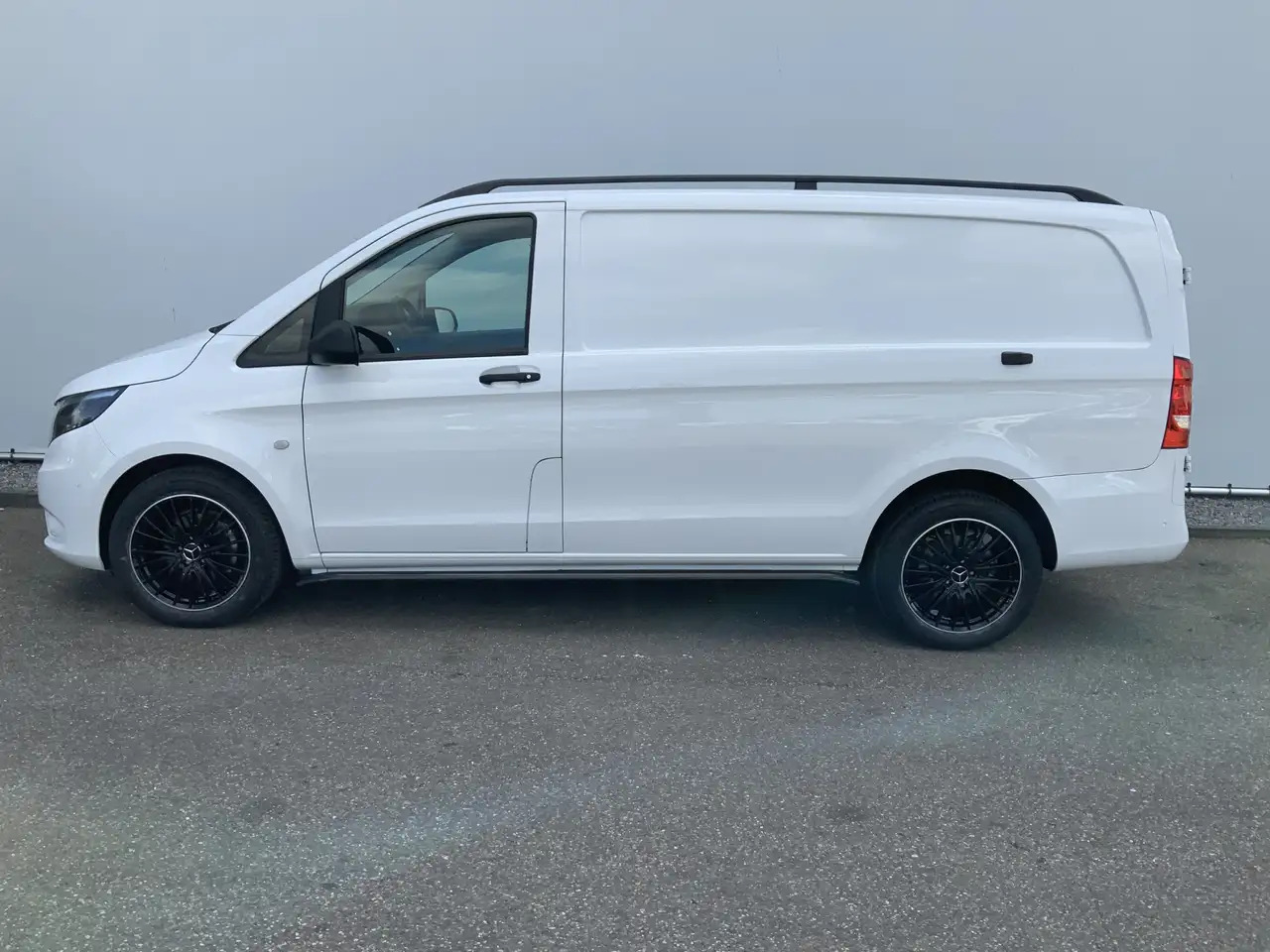Mercedes-Benz Vito Automaat 116 CDI Lang 2 Airco Cruise 3 Zits Alu Ve - Other machinery: picture 3 Mercedes-Benz Vito Automaat 116 CDI Lang 2 Airco Cruise 3 Zits Alu Ve - Other machinery: picture 3