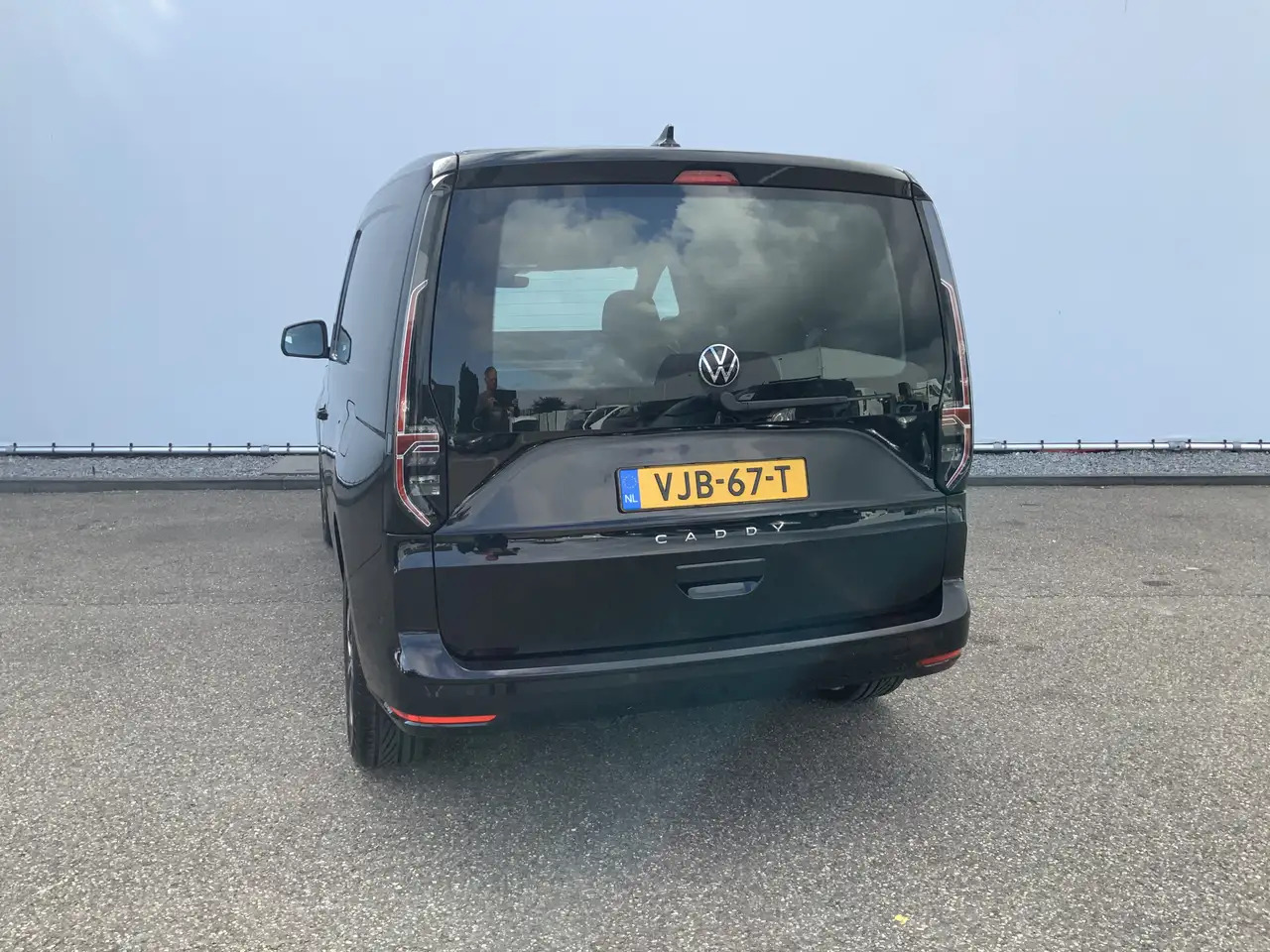 Volkswagen Caddy Cargo 2.0 TDI 1st Edition Automaat Airco Cruise Le - Other machinery: picture 2 Volkswagen Caddy Cargo 2.0 TDI 1st Edition Automaat Airco Cruise Le - Other machinery: picture 2
