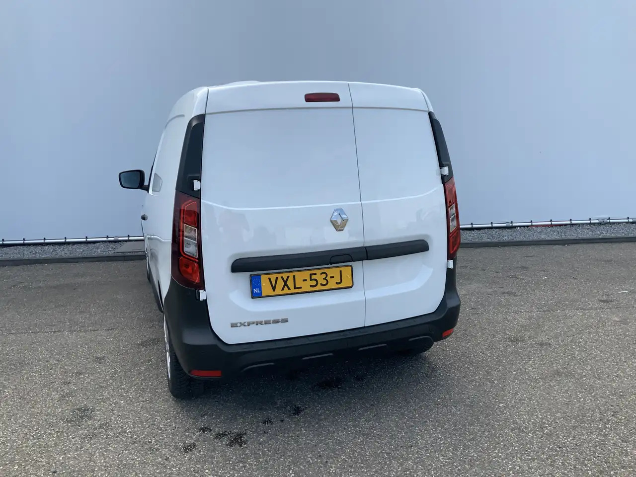 Renault Express 1.5 dCi 75 Comfort +Airco Cruise Navi Scherm Euro - Small van: picture 2 Renault Express 1.5 dCi 75 Comfort +Airco Cruise Navi Scherm Euro - Small van: picture 2