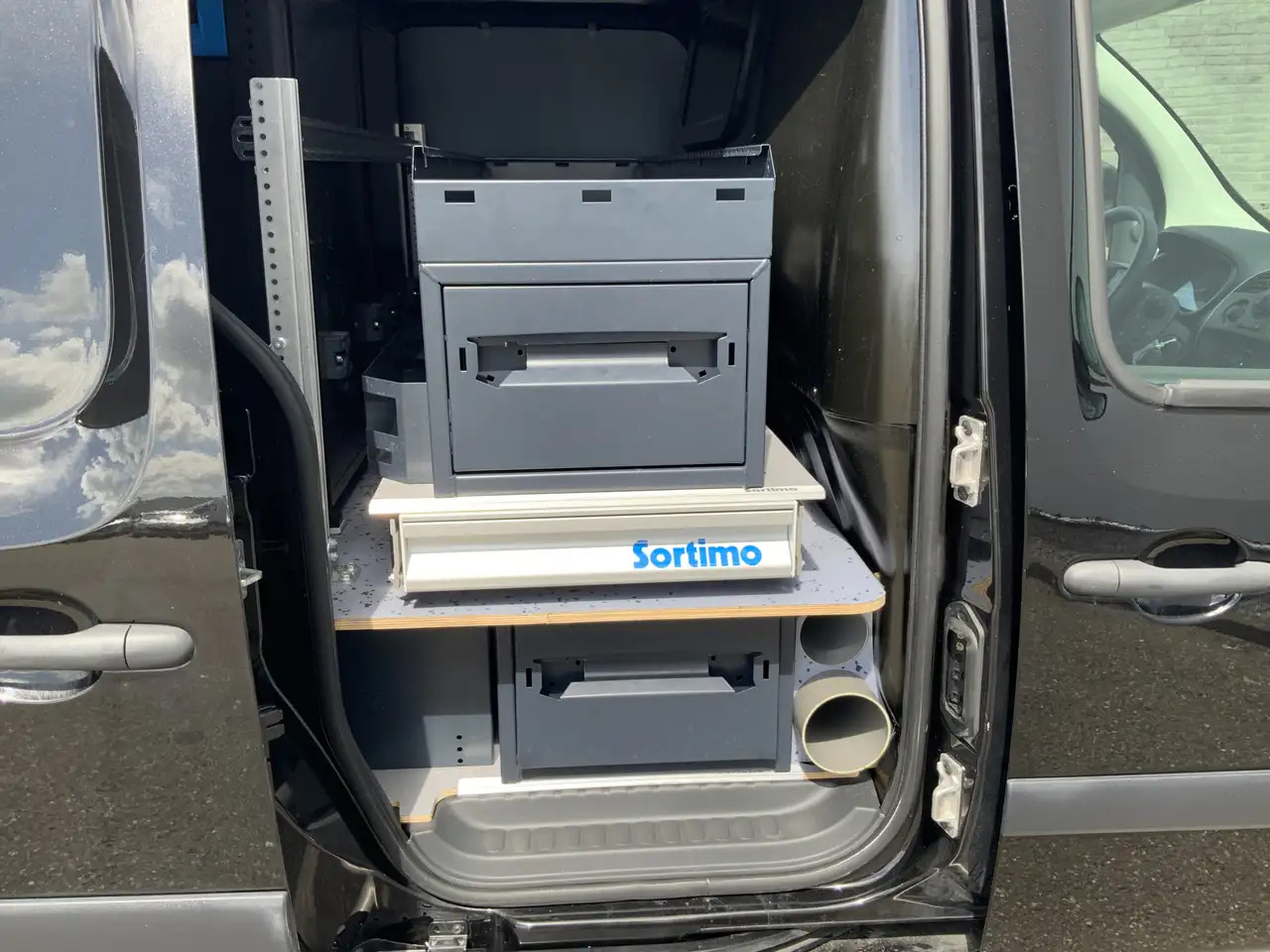 Renault Kangoo 1.5 dCi 90 Energy Comfort Plus .Sortimo Kasten Com on lease Renault Kangoo 1.5 dCi 90 Energy Comfort Plus .Sortimo Kasten Com: picture 6 Renault Kangoo 1.5 dCi 90 Energy Comfort Plus .Sortimo Kasten Com on lease Renault Kangoo 1.5 dCi 90 Energy Comfort Plus .Sortimo Kasten Com: picture 6