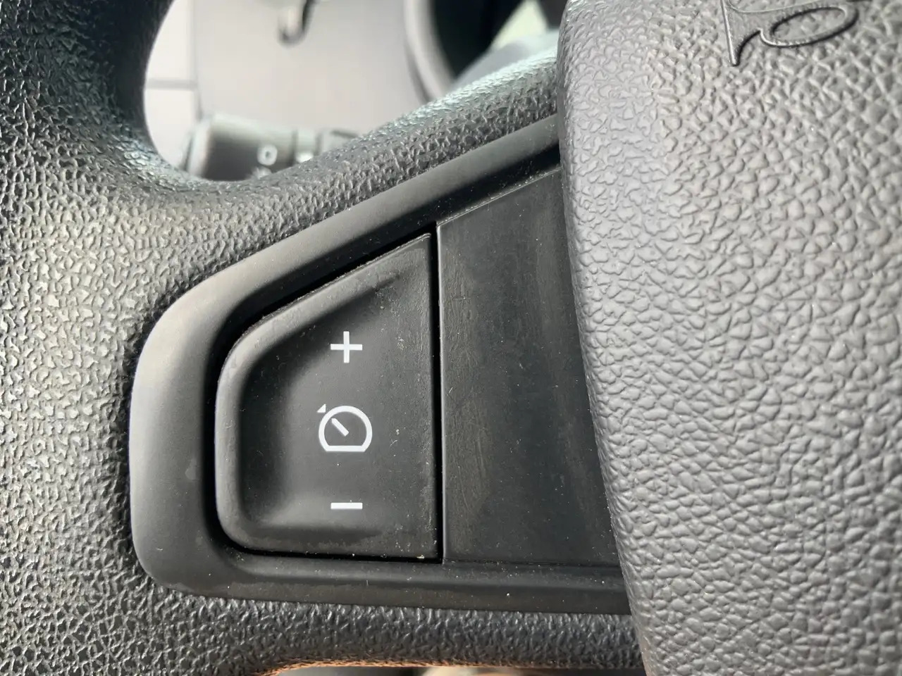 Renault Kangoo 1.5 dCi 90 Energy Comfort Plus .Sortimo Kasten Com on lease Renault Kangoo 1.5 dCi 90 Energy Comfort Plus .Sortimo Kasten Com: picture 13 Renault Kangoo 1.5 dCi 90 Energy Comfort Plus .Sortimo Kasten Com on lease Renault Kangoo 1.5 dCi 90 Energy Comfort Plus .Sortimo Kasten Com: picture 13