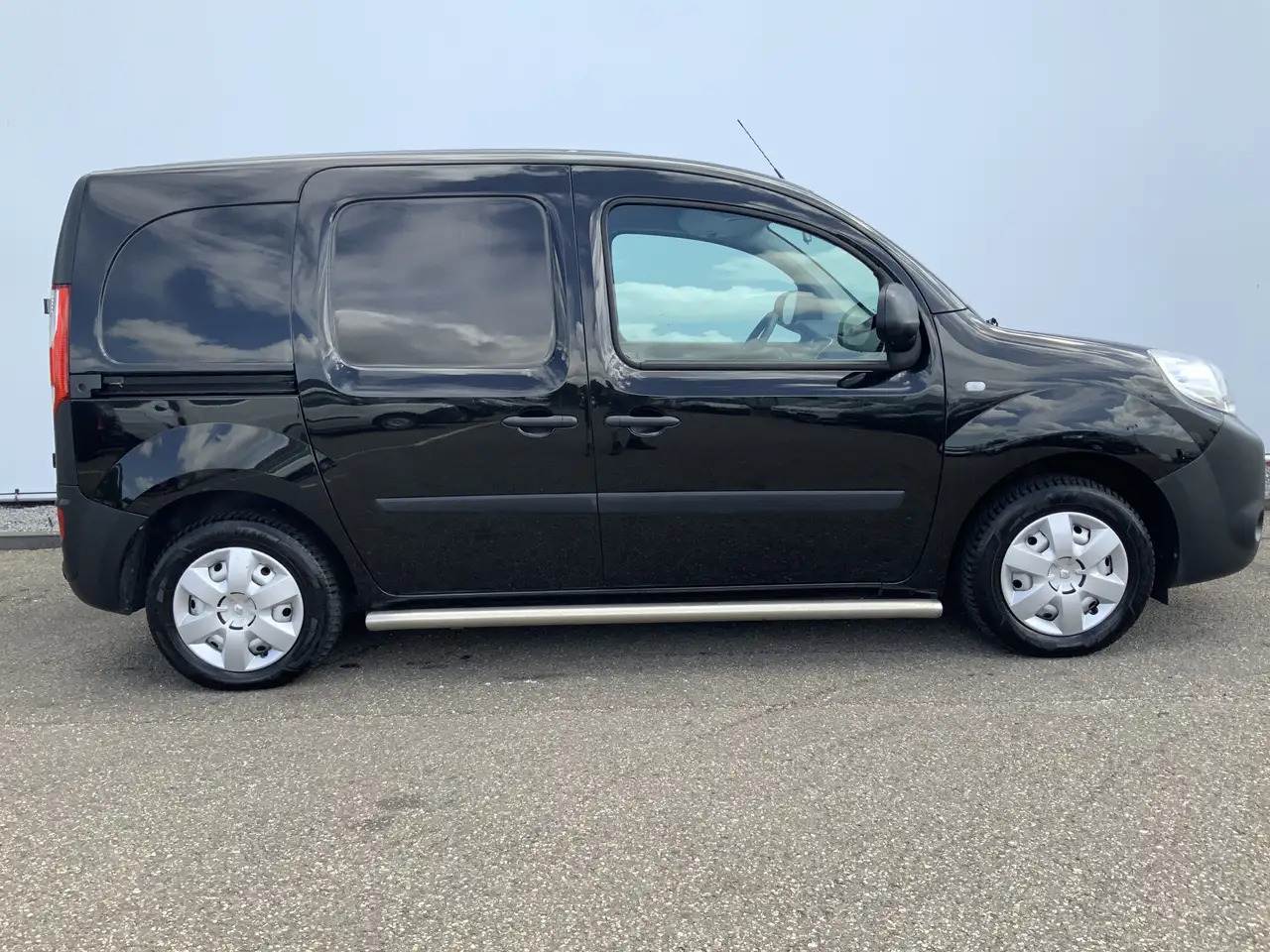Renault Kangoo 1.5 dCi 90 Energy Comfort Plus .Sortimo Kasten Com on lease Renault Kangoo 1.5 dCi 90 Energy Comfort Plus .Sortimo Kasten Com: picture 17 Renault Kangoo 1.5 dCi 90 Energy Comfort Plus .Sortimo Kasten Com on lease Renault Kangoo 1.5 dCi 90 Energy Comfort Plus .Sortimo Kasten Com: picture 17