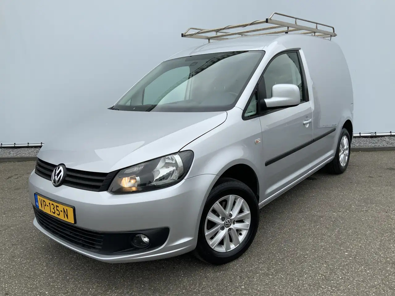 Volkswagen Caddy 1.6 TDI Airco Imperiaal Trekhaak 1400 kg navi Crui - Small van: picture 1 Volkswagen Caddy 1.6 TDI Airco Imperiaal Trekhaak 1400 kg navi Crui - Small van: picture 1