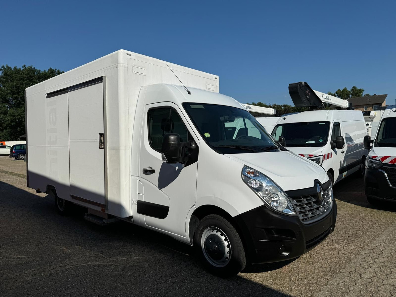 Renault Master Koffer mit Auffahrrampe 1200kg Nutzlast - Box van: picture 3 Renault Master Koffer mit Auffahrrampe 1200kg Nutzlast - Box van: picture 3