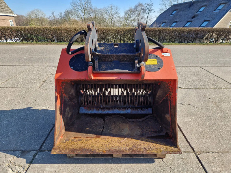 ALLU SC 2-15 original screener crusher CW30/40 zeer weinig gebruikt - Bucket for Construction machinery: picture 1 ALLU SC 2-15 original screener crusher CW30/40 zeer weinig gebruikt - Bucket for Construction machinery: picture 1