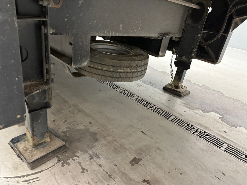 Low loader semi-trailer GHEYSEN & VERPOORT Low bed trailer: picture 8