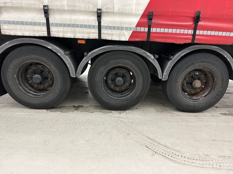 LAG Tautliner - Curtainsider semi-trailer: picture 4 LAG Tautliner - Curtainsider semi-trailer: picture 4