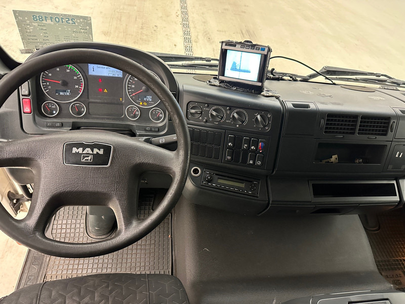 Box truck MAN TGL 12.220: picture 9