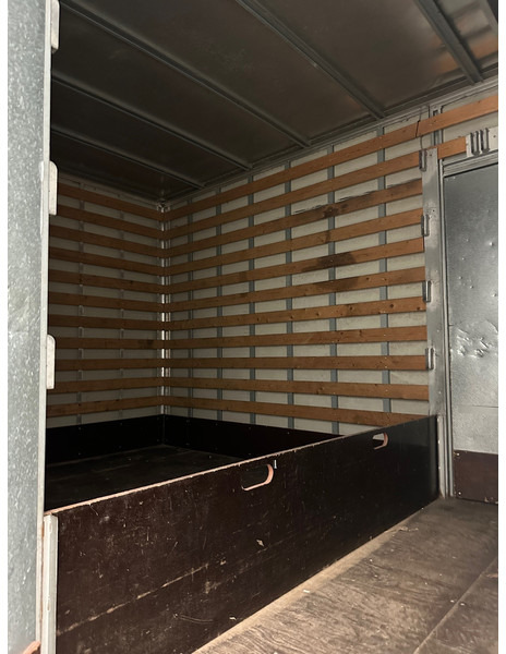 Box truck MAN TGL 12.220: picture 13