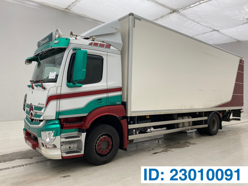 Mercedes-Benz Antos 1832 - Box truck: picture 1 Mercedes-Benz Antos 1832 - Box truck: picture 1