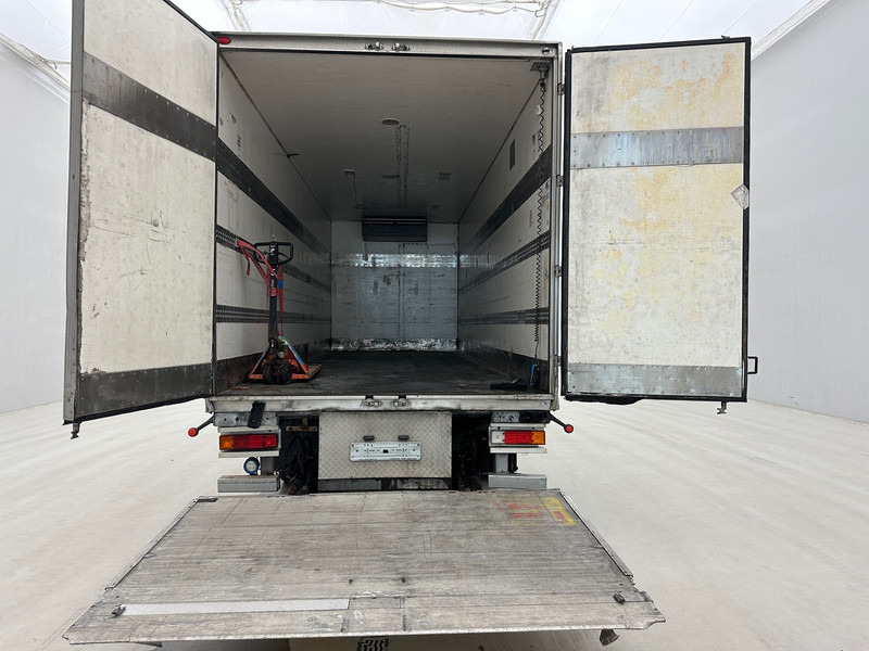 Mercedes-Benz Axor 1824 - Refrigerator truck: picture 5 Mercedes-Benz Axor 1824 - Refrigerator truck: picture 5