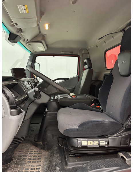 Autotransporter truck Renault D7.5: picture 15