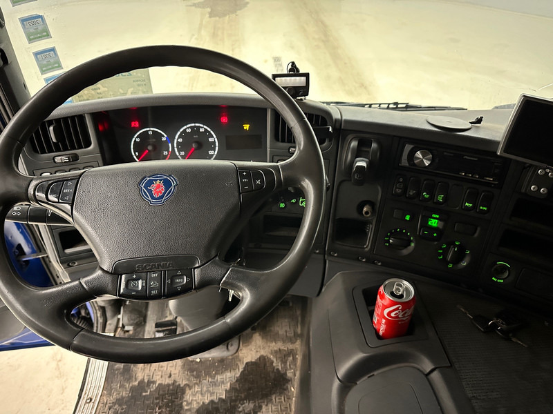Interior photo 1: Dropside/ Flatbed truck, Crane truck Scania P310 - 6x2