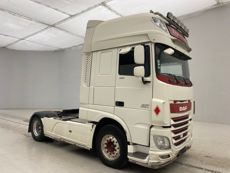 DAF XF106.460 Super Space Cab - Tractor unit: picture 3 DAF XF106.460 Super Space Cab - Tractor unit: picture 3