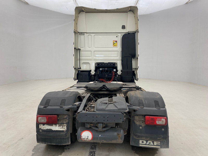 DAF XF106.460 Super Space Cab - Tractor unit: picture 5 DAF XF106.460 Super Space Cab - Tractor unit: picture 5