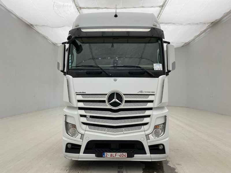 Mercedes-Benz Actros 1942 - Tractor unit: picture 2 Mercedes-Benz Actros 1942 - Tractor unit: picture 2