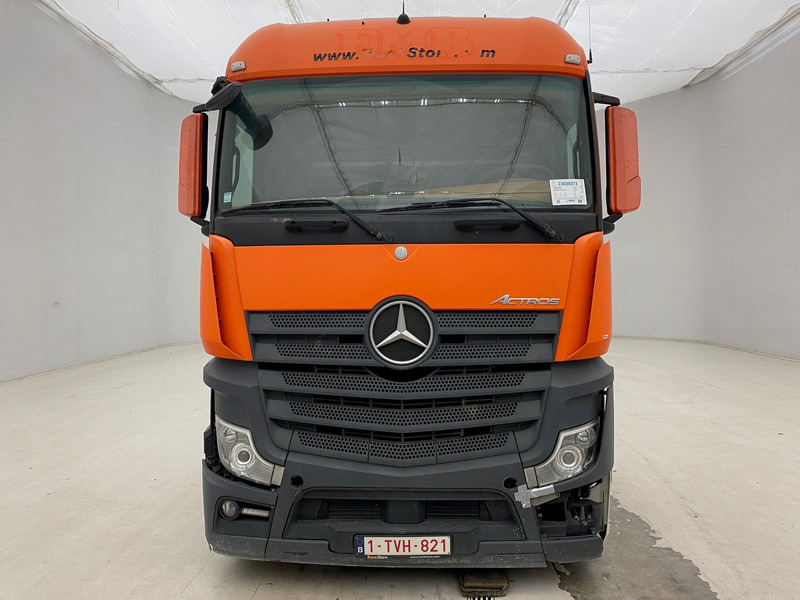 Mercedes-Benz Actros 1945 - Tractor unit: picture 2 Mercedes-Benz Actros 1945 - Tractor unit: picture 2