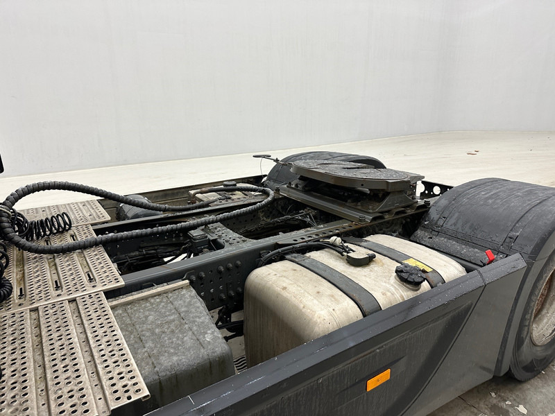 Tractor unit Mercedes-Benz Actros 1945: picture 8 Tractor unit Mercedes-Benz Actros 1945: picture 8