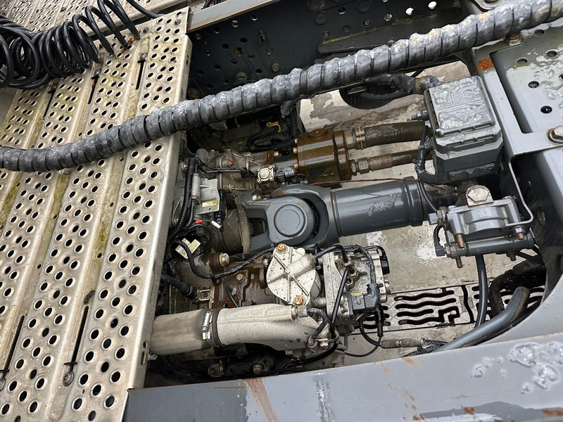 Tractor unit Mercedes-Benz Actros 1945: picture 9 Tractor unit Mercedes-Benz Actros 1945: picture 9