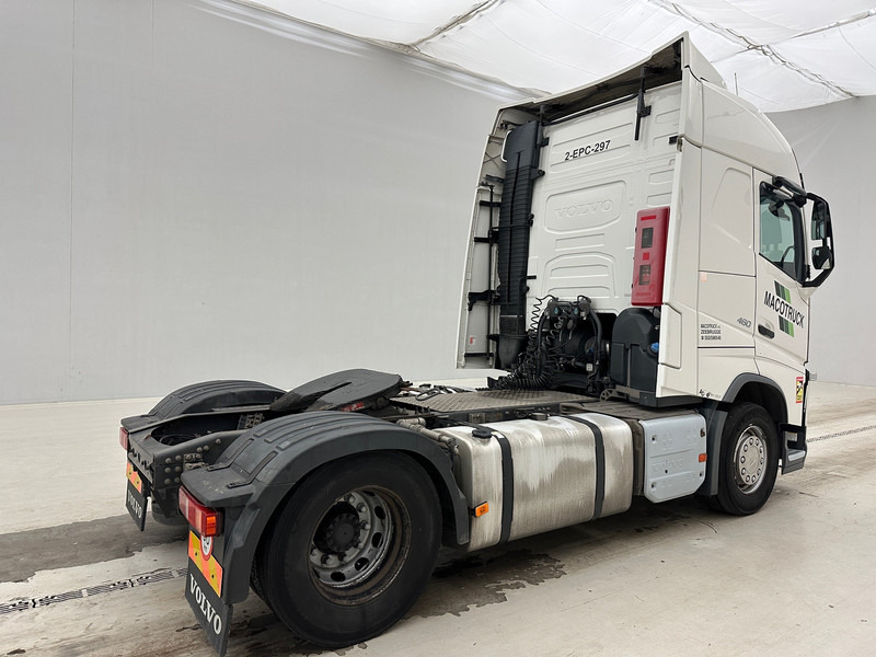 Volvo FH 460 Globetrotter - ADR - Tractor unit: picture 5 Volvo FH 460 Globetrotter - ADR - Tractor unit: picture 5