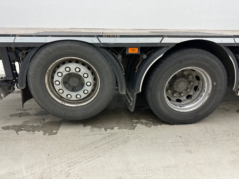 Volvo FH500 Globetrotter 6x2 - Dropside/ Flatbed truck: picture 4 Volvo FH500 Globetrotter 6x2 - Dropside/ Flatbed truck: picture 4